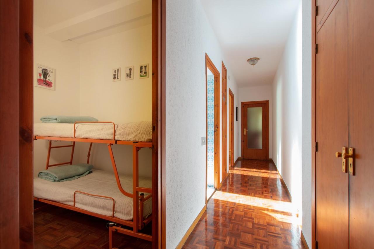 La Martina, Parking Incluido Apartment Jaca Bagian luar foto